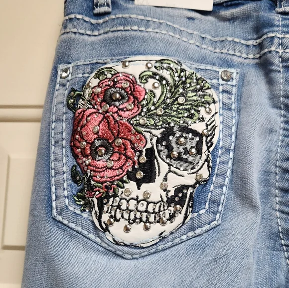 Sky Premium Collection Low Rise Flare Jeans With Embellished Back Pockets 13/31 - Picture 3 of 5